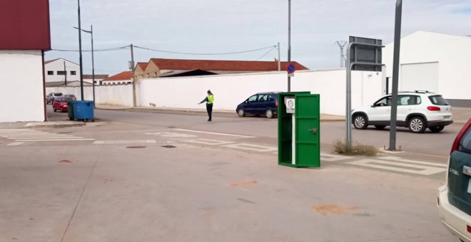 Guardia Civil controla las entradas y salidas a Los Santos de Maimona