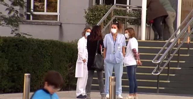 Detectados varios brotes en el Hospital Donostia con decenas de sanitarios afectados