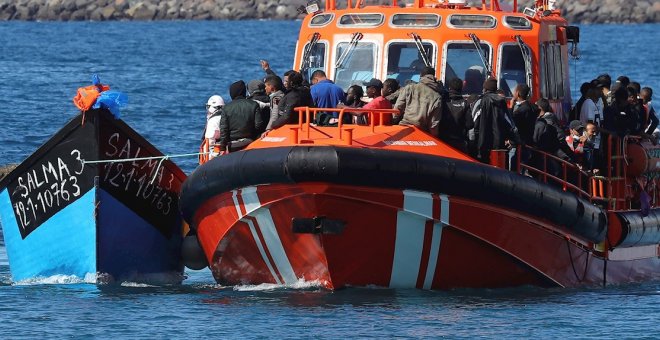 Salvamento Marítimo rescata a 148 personas cerca de las costas canarias, entre ellas, ocho bebés