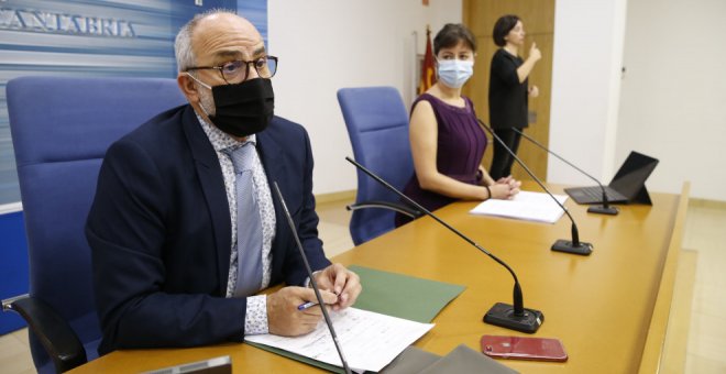 Sanidad tendrá 996 millones de euros para luchar contra el COVID y la mayor subida es para sanitarios