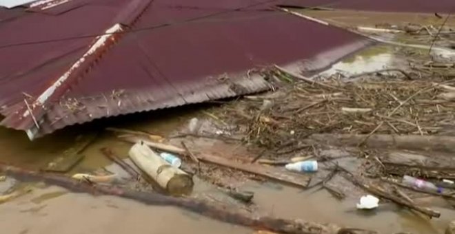 Una tormenta tropical deja en Colombia inundaciones y corrimientos de tierras