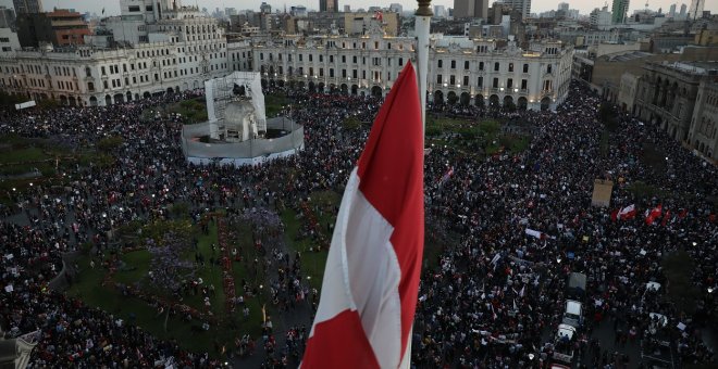 Otras miradas - Perú: claves de la crisis política en un país sin partidos