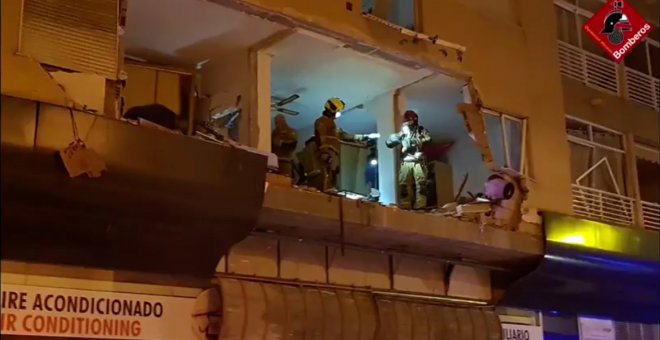 Fuerte explosión de gas en una casa de Torrevieja arrasa la tabiquería