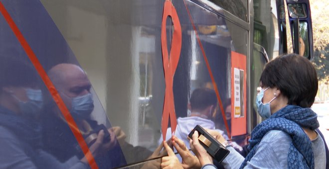 'Ruta naranja' de autobuses escolares en València contra 'Ley Celaá'