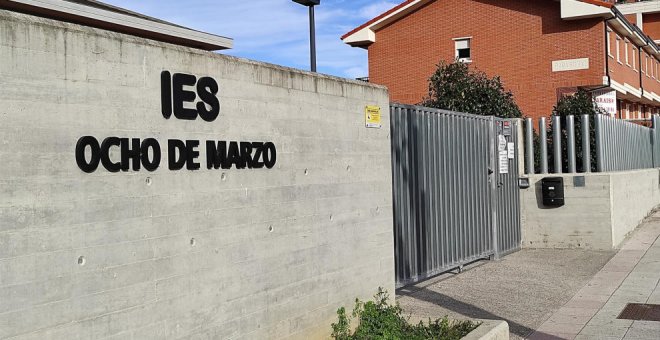Más de un millar de alumnos están en cuarentena en Cantabria tras el cierre de otras siete aulas