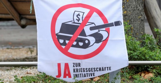Suiza votará prohibir la financiación de fabricantes de armas