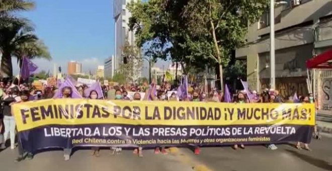 Cientos de miles de mujeres se manifiestan contra la violencia de género