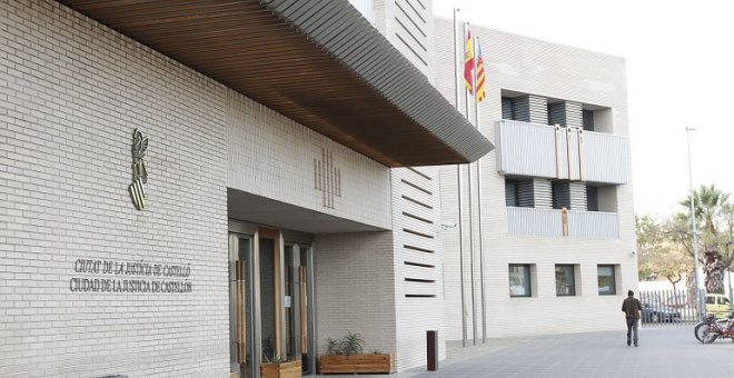 Castelló impulsa la primera denúncia col·lectiva contra un ‘fons voltor’ per assetjament en l'habitatge