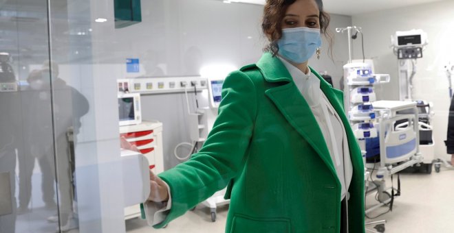 Ayuso obliga a los hospitales a trasladar al Isabel Zendal a los sanitarios de refuerzo que lleven menos tiempo contratados