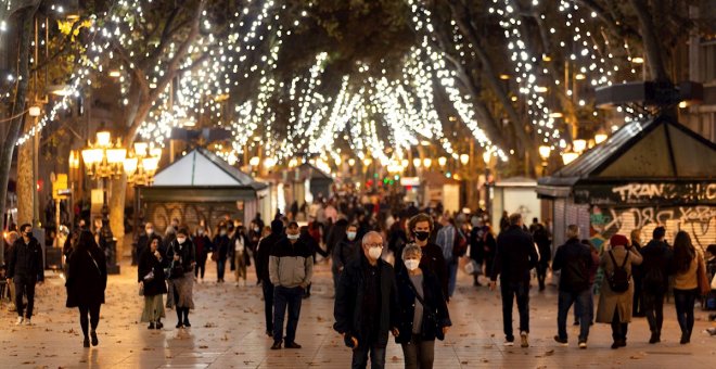 España se prepara para la Navidad con uno de los planes más laxos de Europa