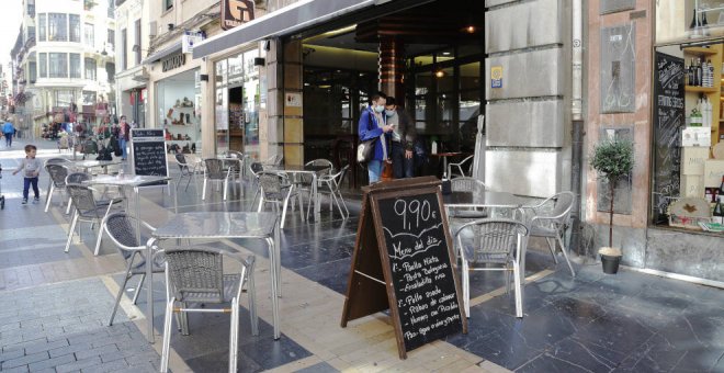 El cierre del interior de los bares y restaurantes se prorroga hasta el 19 de diciembre en Cantabria