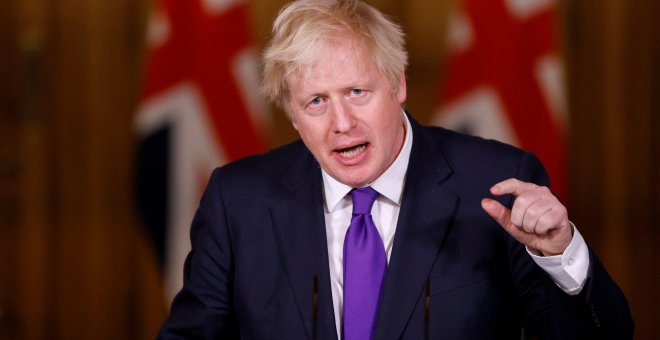 La UE y Reino Unido seguirán negociando un acuerdo del brexit aunque Johnson dice que están "muy lejos en asuntos clave"