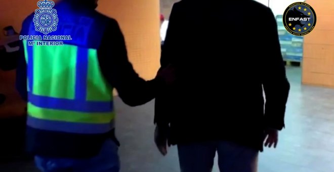Detenido en Alicante un fugitivo buscado en Serbia por posesión ilícita de armas