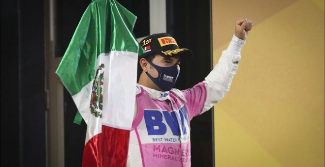 Los tuiteros rescatan la gran 'machistada' del piloto Checo Pérez tras su victoria en Fórmula 1
