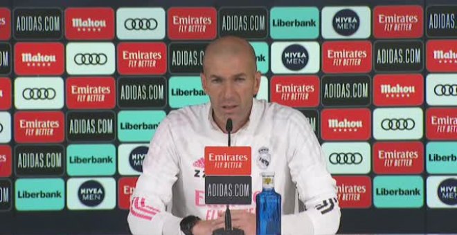 Zidane sobre Isco: "No le doy la oportunidad de demostrar el jugador que es"