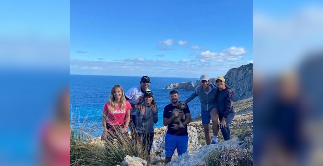 Nadal y Mery Perelló hacen una escapada con sus amigos por Mallorca