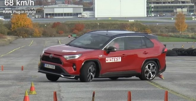 Resultado decepcionante para el Toyota RAV4 Plug-In Hybrid en la prueba del alce