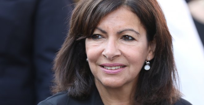 Sánchez recurre a la alcaldesa de París, Anne Hidalgo, para pedir el apoyo a Espadas en las primarias del PSOE andaluz