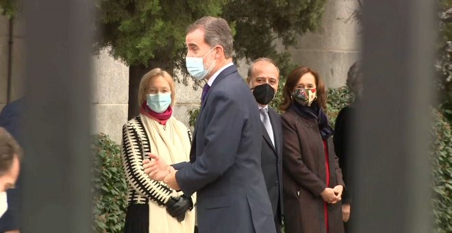 Felipe VI inaugura una exposición sobre Azaña en la Biblioteca Nacional