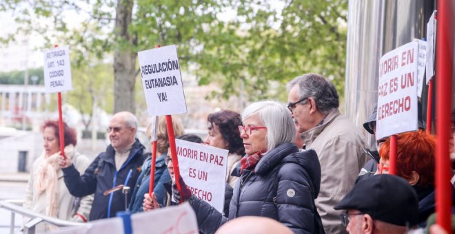 Derecho a Morir Dignamente celebra la nueva ley de la eutanasia: "Hoy es un gran día"