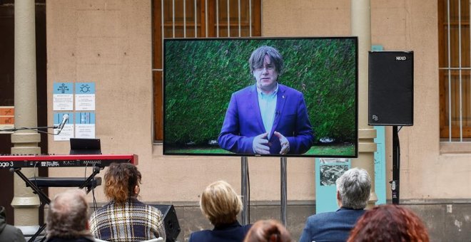Puigdemont lanza un plan para alcanzar la independencia por "desbordamiento"