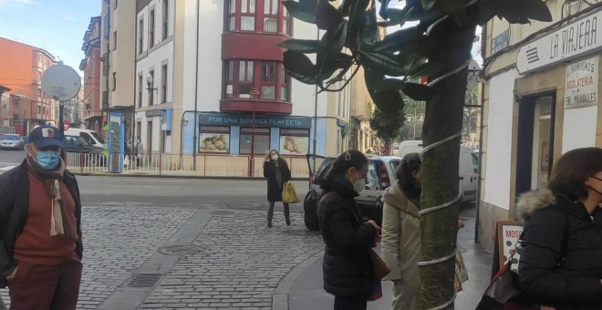 Ambiente en la Administración de Villaviciosa agraciada con el cuarto premio