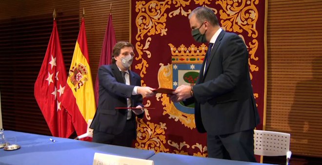 Almeida y Ortega Smith acuerdan la firma de los presupuestos en Madrid