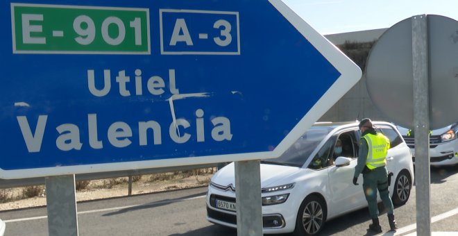 Controles acceso a la C.Valenciana en el cierre perimetral en Navidad