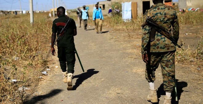 Hombres armados asesinan a más de cien personas durante una masacre en Etiopía