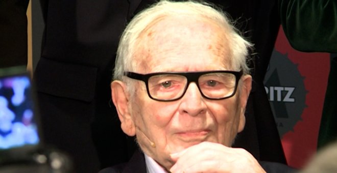 Fallece a los 98 años el prestigioso diseñador de moda Pierre Cardin