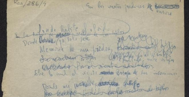 El manuscrito de 'Donde habite el olvido' de Luis Cernuda llega a la Biblioteca Nacional