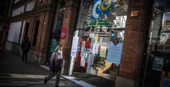 Cotxeres, el gran centro cívico nacido de la lucha vecinal y emblema del barrio popular barcelonés de Sants