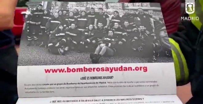 Bomberos de Madrid participan en el calendario solidario de "Bomberos Ayudan"