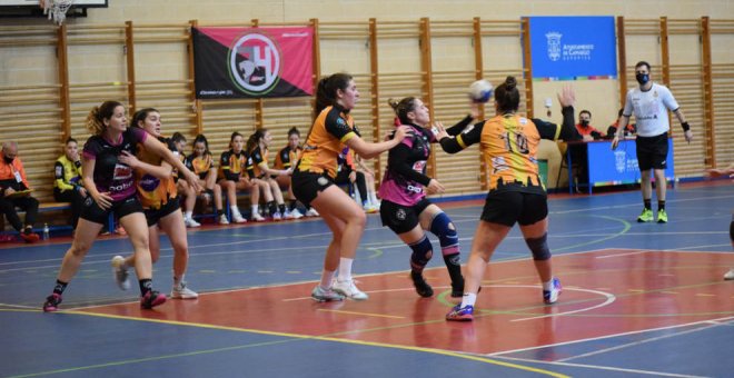 HBC'74 AVIA IEN se mide el próximo jueves a domicilio contra el Oviedo Balonmano femenino