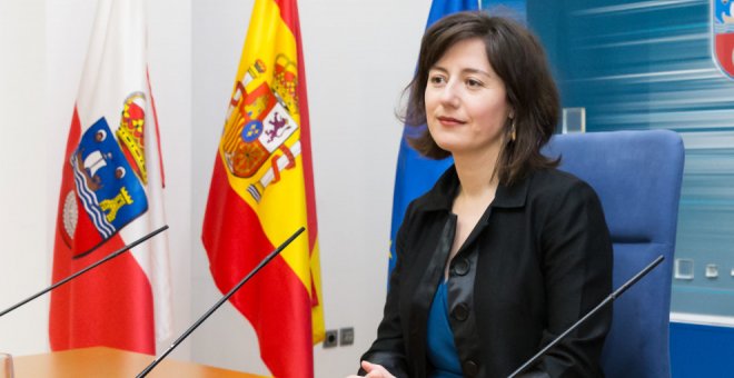 El retraso de la vacunación provoca el cese de la directora de Salud Pública, Paloma Navas