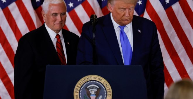 Dominio Público - Mike Pence, de sumiso vicepresidente a 'traidor' de Donald Trump