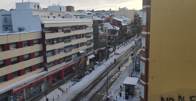 Habilitados carriles de circulación en la Avenida de la Albufera en Madrid