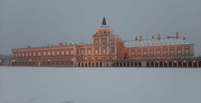 Los Reales Sitios de Patrimonio Nacional cubiertos de nieve, en imágenes
