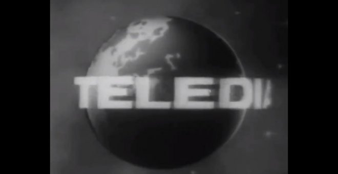 Del globo del franquismo a los elementos más futuristas: el hilo viral de Twitter con la evolución de las cabeceras del Telediario de TVE