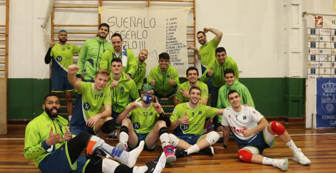 El Voley Textil Santanderina logra un gran triunfo ante el Barça Voleibol