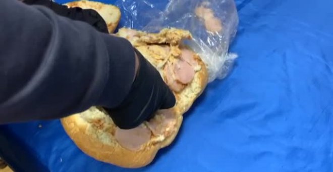 La policía encuentra 300 gramos de cocaína en el interior de un bocadillo