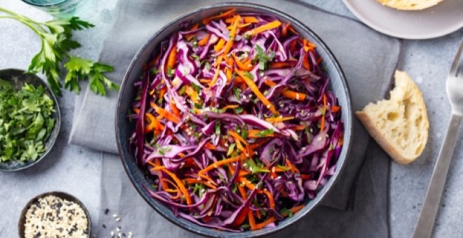 Pato confinado - Receta de coleslaw: ensalada americana con col lombarda