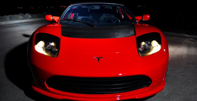 La primera generación del Tesla Roadster se convierte en objeto de coleccionistas y comienza a ganar valor