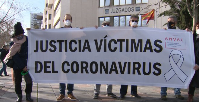 Asociación de víctimas del Covid presenta querella contra Illa y Simón