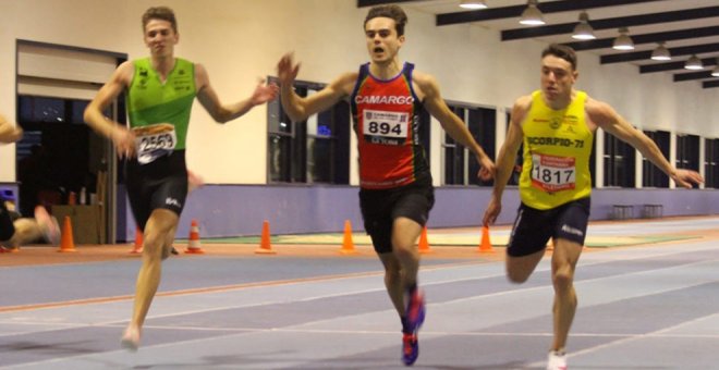 Víctor Martínez, récord sub23 y a una centésima de la plusmarca cántabra absoluta de 60 metros lisos