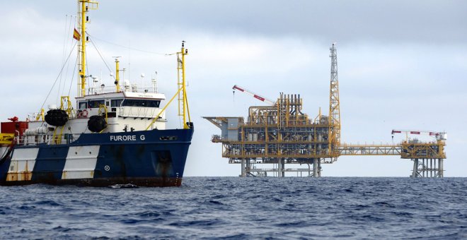 Marruecos halla petróleo en la frontera marina con Canarias mientras negocia la soberanía de sus aguas con España