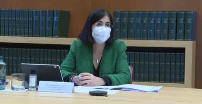 Más presión para la nueva ministra de Sanidad: vacunas, mascarillas FFP2, toque de queda y confinamiento