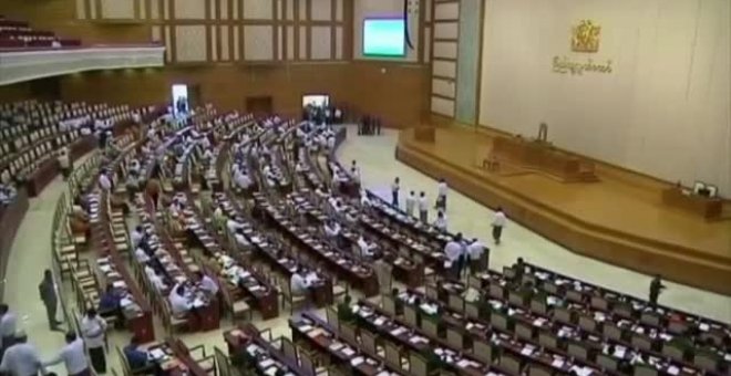 Un golpe de Estado acaba con el nuevo gobierno de Myanmar antes de empezar su legislatura