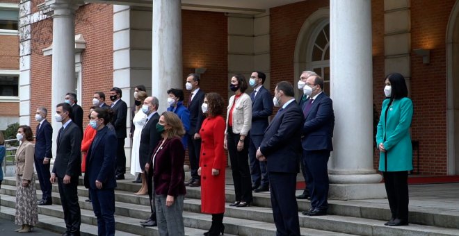 Nueva foto de familia del Gobierno de coalición