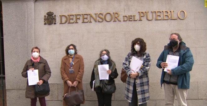 Colectivos en defensa de la sanidad pública se reúnen con el Defensor del Pueblo